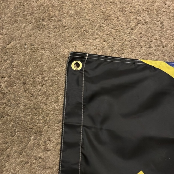 Lmanburg Flag (2020 Dream SMP) - Picture 2 of 6